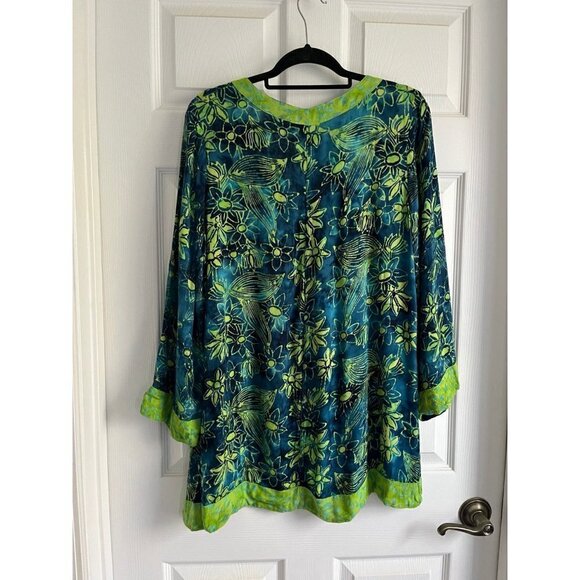 Soft Surroundings Tiedye Floral top - Picture 2 of 2